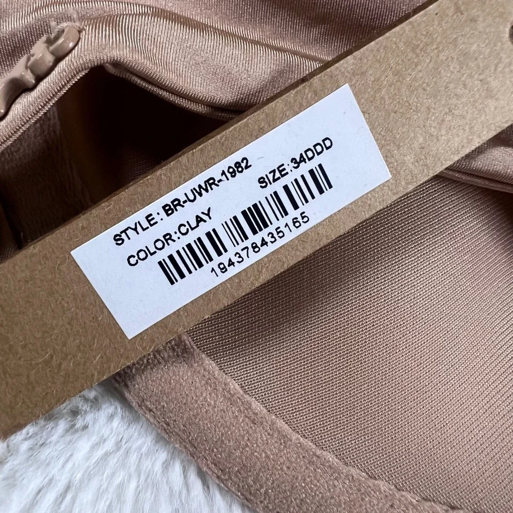 SKIMS Women's Fits Everybody Underwire Bra Clay Tan Size 34DDD BR-UWR-1982 NEW